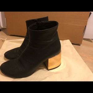 MM6 maison margiela black leather boots